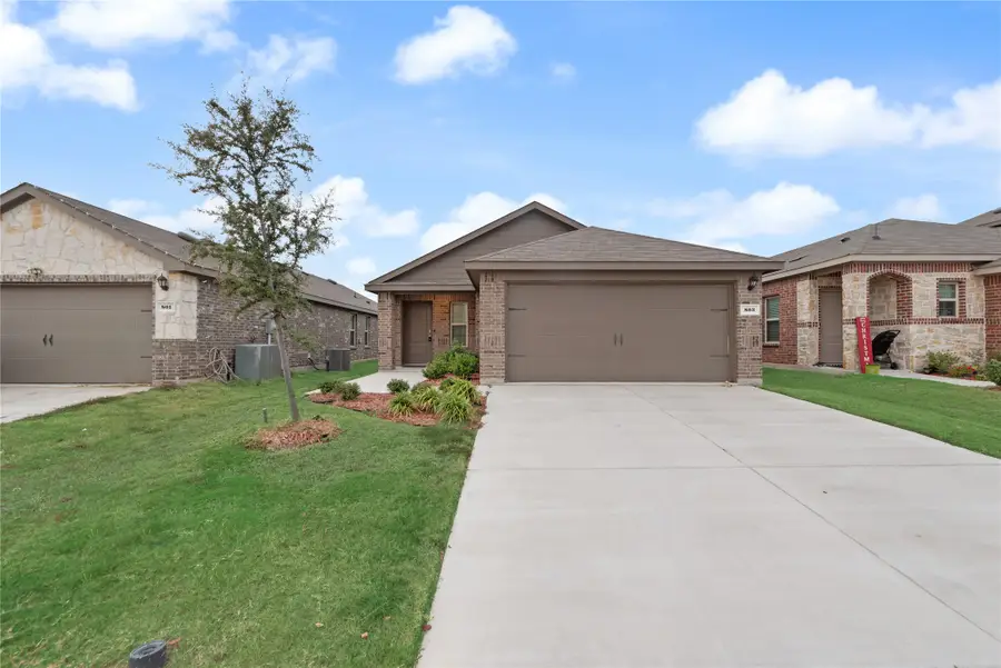 803 Hay Loft Lane, Royse City, TX 75189 - Image #3