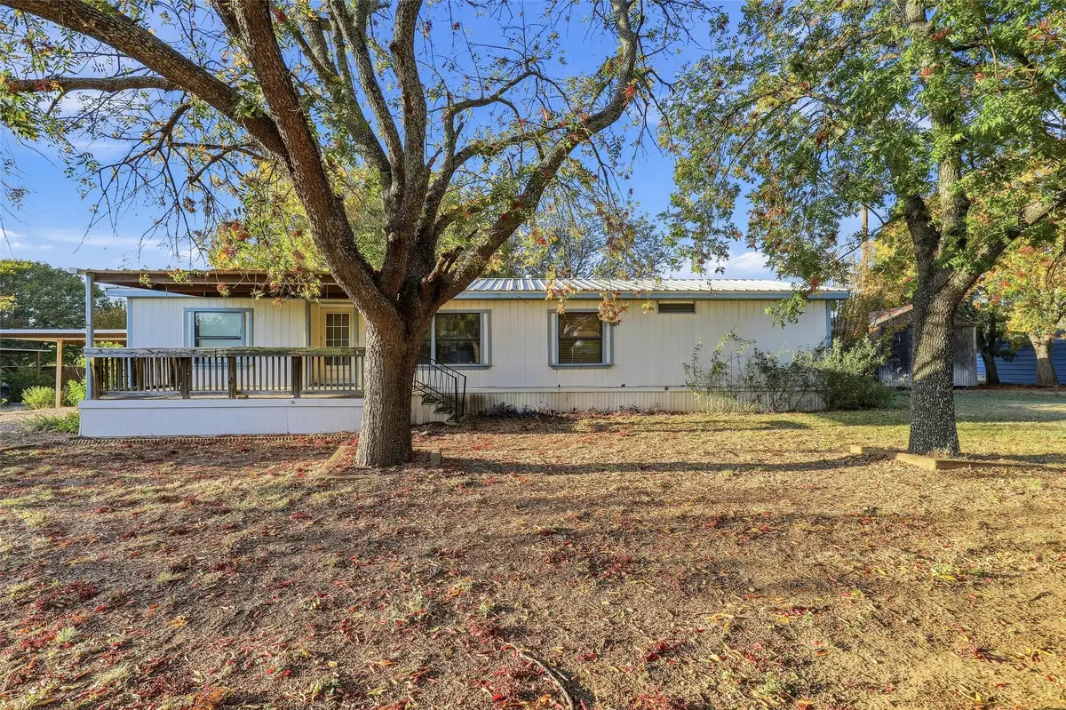 4400 Kristy Court, Granbury, TX 76049 - Image #1