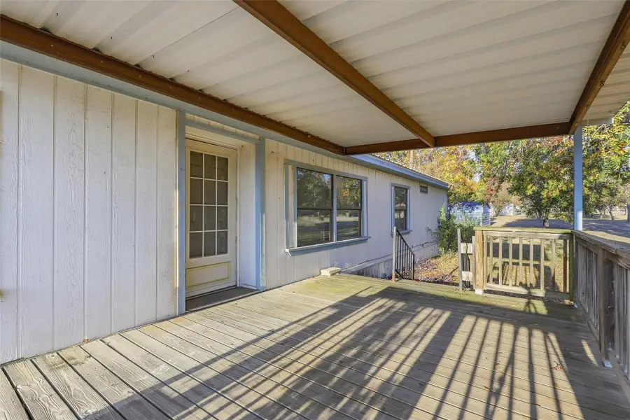 4400 Kristy Court, Granbury, TX 76049 - Image #3