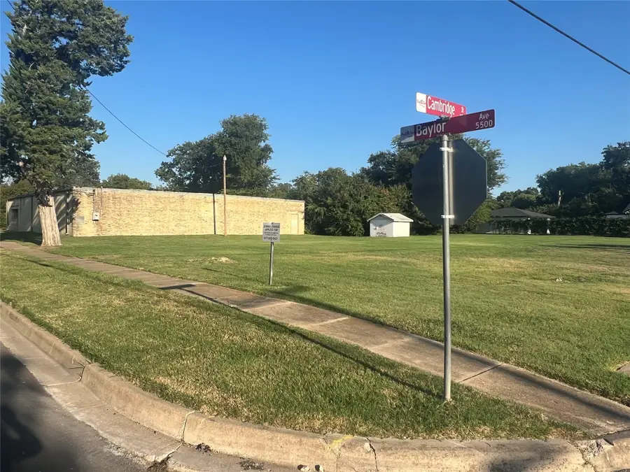 5550 Baylor Avenue, River Oaks, TX 76114 - Image #3