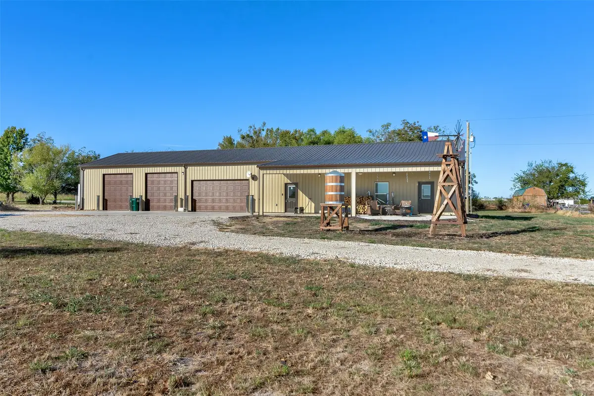 1158 County Road 1240, Savoy, TX 75479 - Image #1