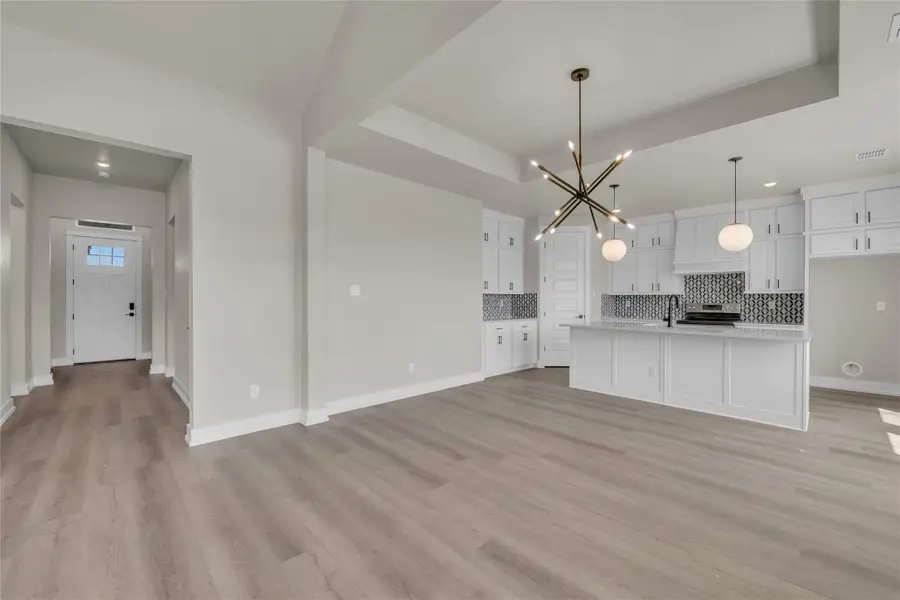 313 Boots Court, Lorena, TX 76655 - Image #3