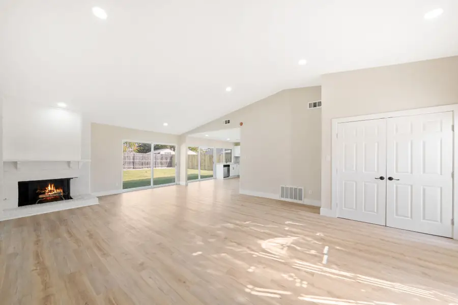 1317 Marblehead Drive, Lewisville, TX 75067 - Image #2