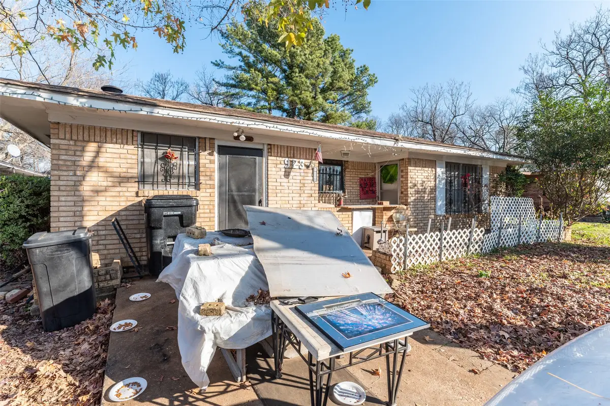 923 Dubois Street, Denison, TX 75020 - Image #1