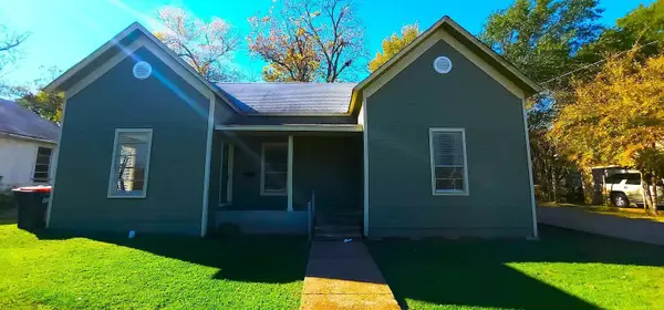 397 NW 3rd, Paris, TX 75460