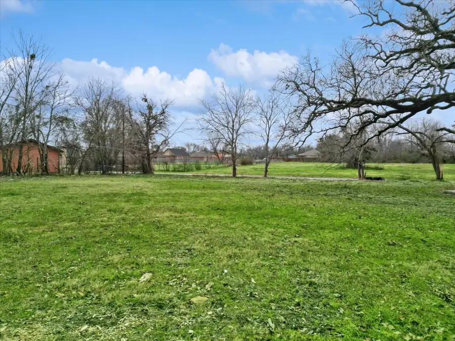 610 Myers Street, Terrell, TX 75160 - #3