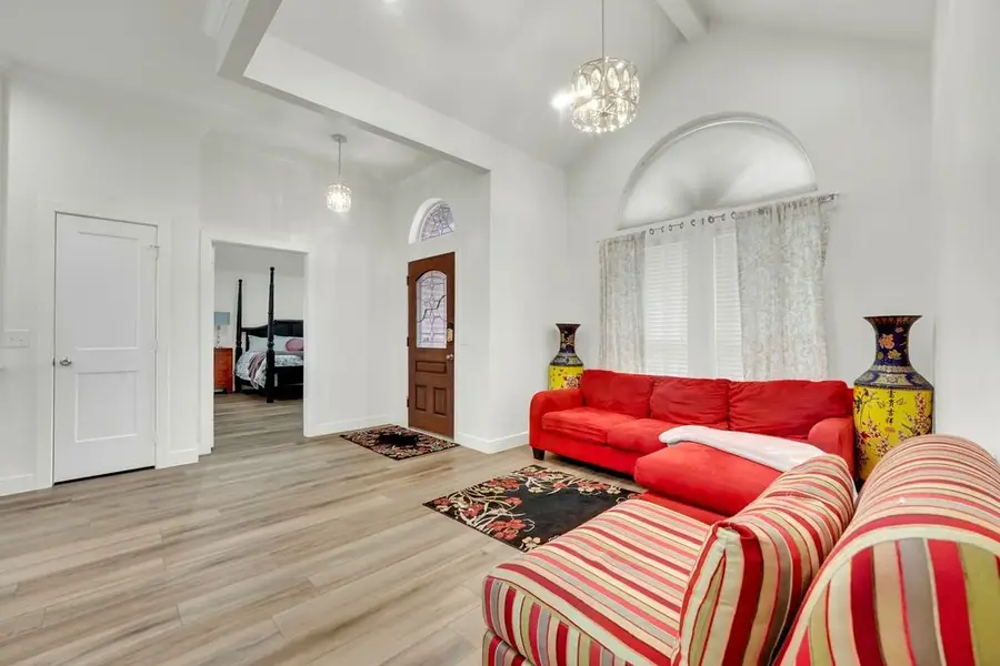 4035 Cedarview Road, Dallas, TX 75287 - Image #3