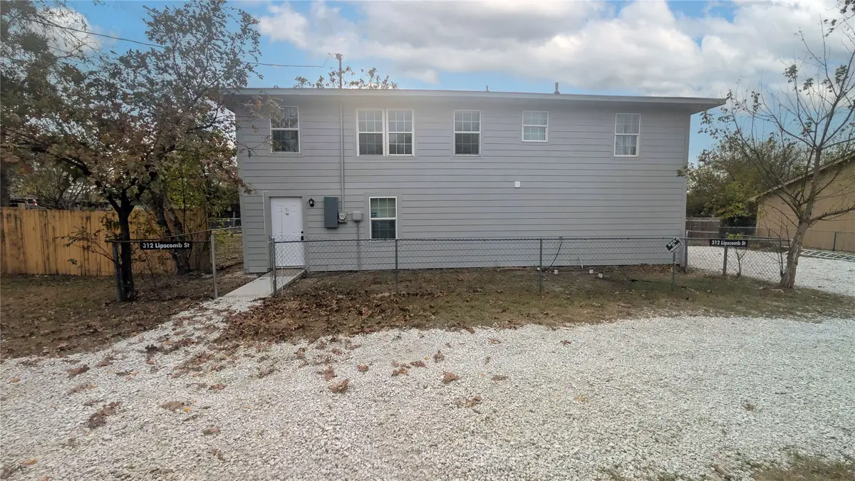 312 Lipscomb Street, Cleburne, TX 76031 - Image #1