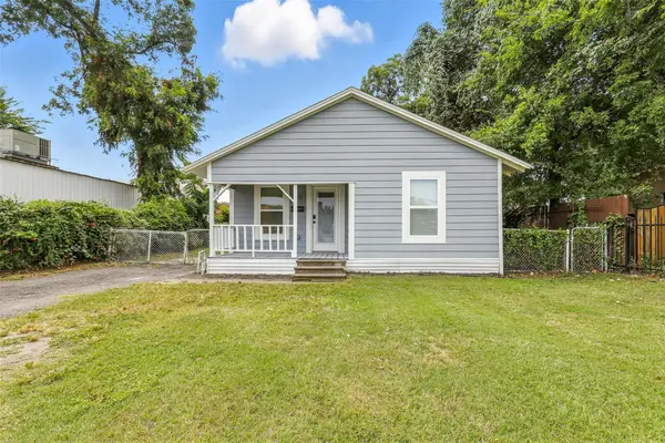 3212 Galvez Avenue, Fort Worth, TX 76111