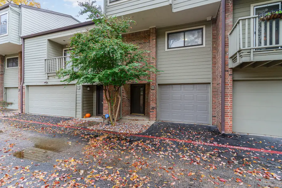 6808 Eastridge Drive #12- B3, Dallas, TX 75231 - Image #2
