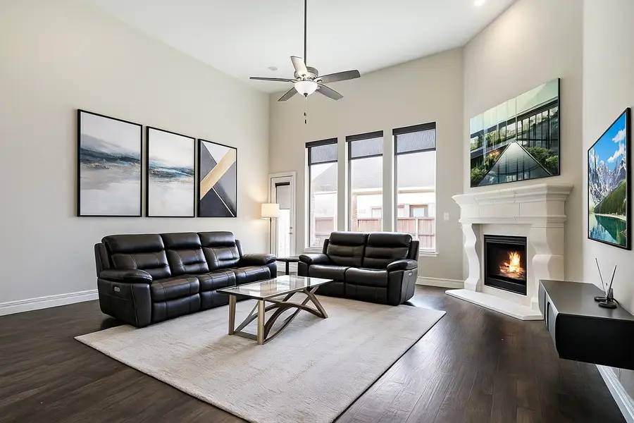 7742 Cooke Drive, Irving, TX 75063 - Image #2