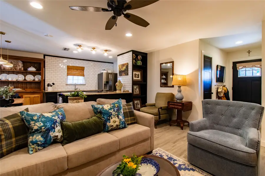 818 E Heath Street, Rockwall, TX 75087 - #3