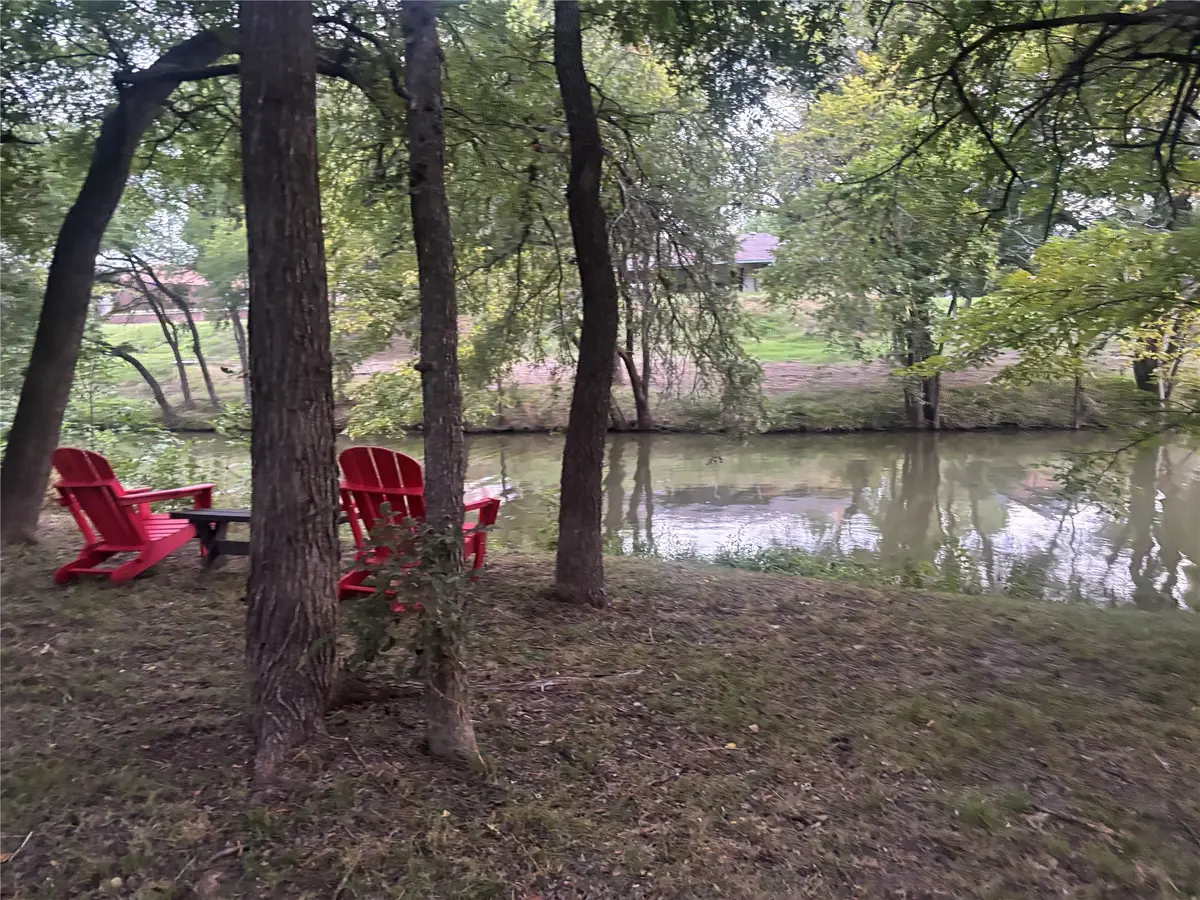 5008 Edgewater Drive, Rowlett, TX 75088 - Image #1