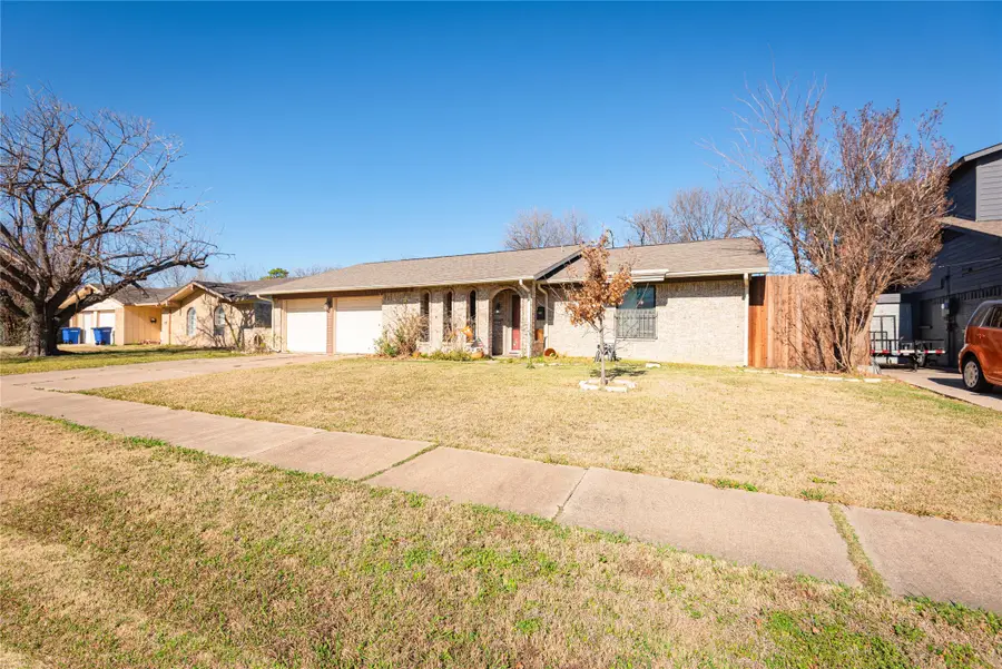 2005 Inverness Drive, Carrollton, TX 75007 - Image #2