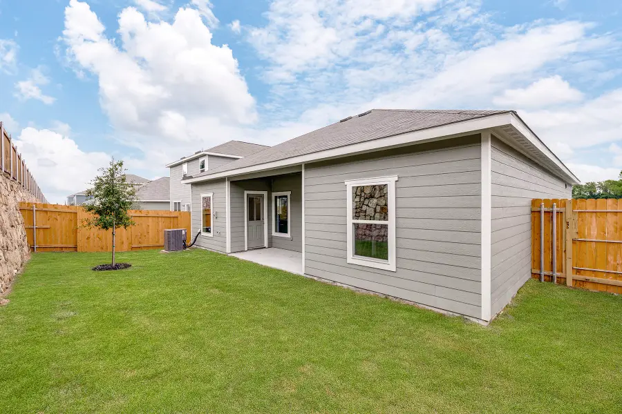 6338 Emerald Tree Lane, Dallas, TX 75241 - Image #3