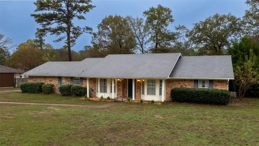 15515 Nell Lynn Lane, Tyler, TX 75707 - Image #2