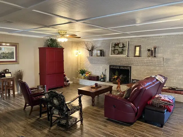 501 Merrell Drive, Sulphur Springs, TX 75482 - Image #2