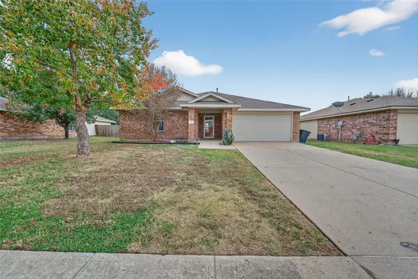 145 Brushy Creek Lane, Terrell, TX 75160