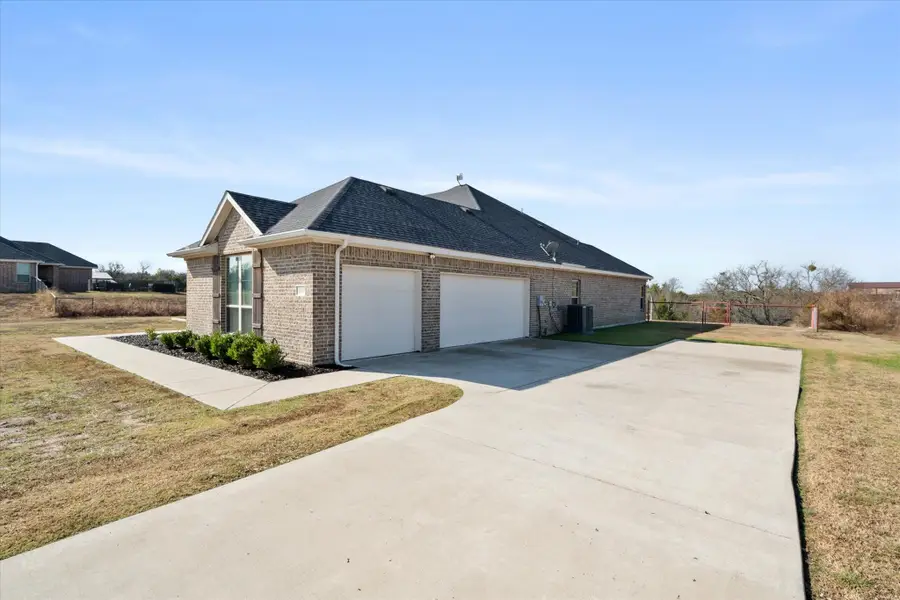 10005 County Road 499, Princeton, TX 75407 - Image #2