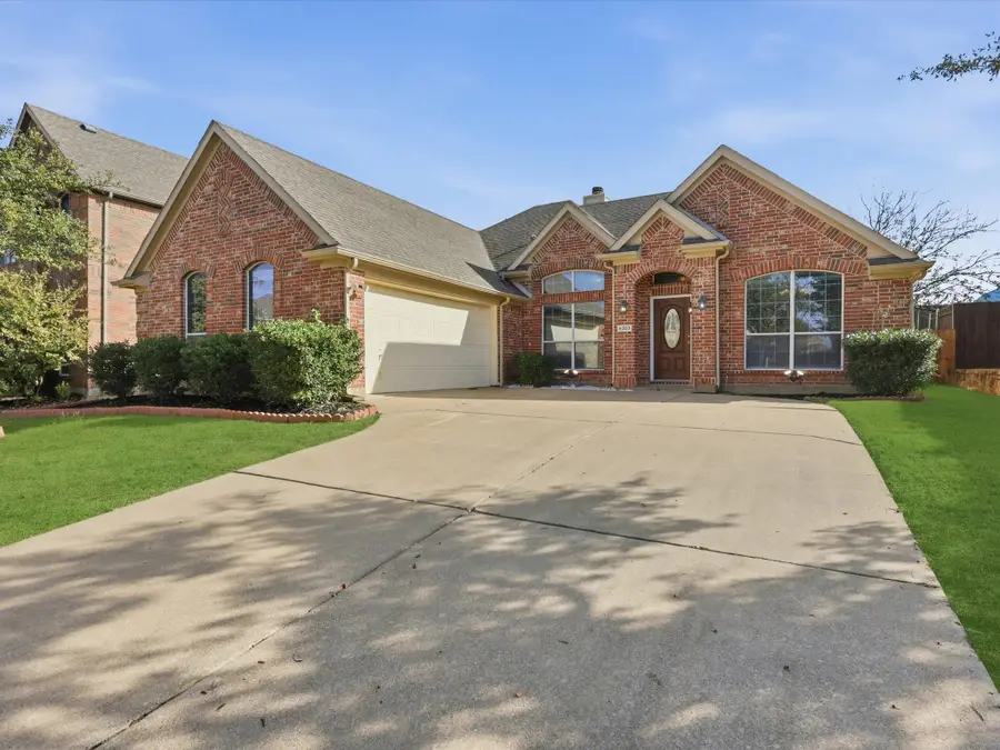6303 Prairie Vista Drive, Arlington, TX 76001 - Image #2