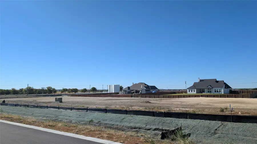 183 Lavish Lane, Lorena, TX 76655 - Image #3