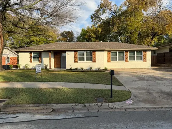 520 W Redbud Drive, Hurst, TX 76053