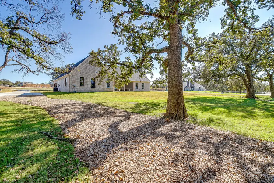 2001 Pinetree Post, Weatherford, TX 76087 - Image #3