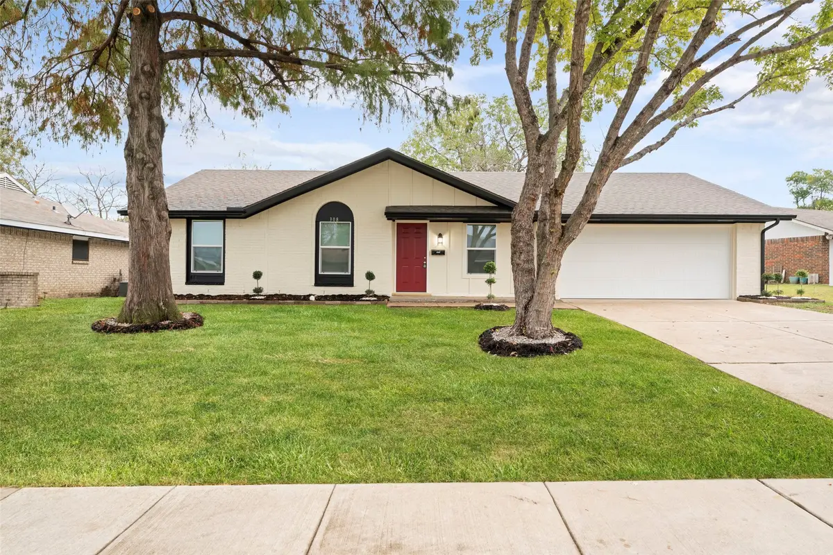308 Starling Drive, Mesquite, TX 75149 - Image #1