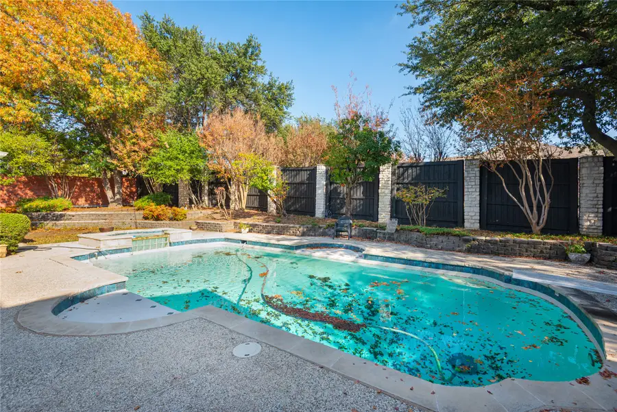 4501 Briar Hollow Drive, Plano, TX 75093 - Image #2