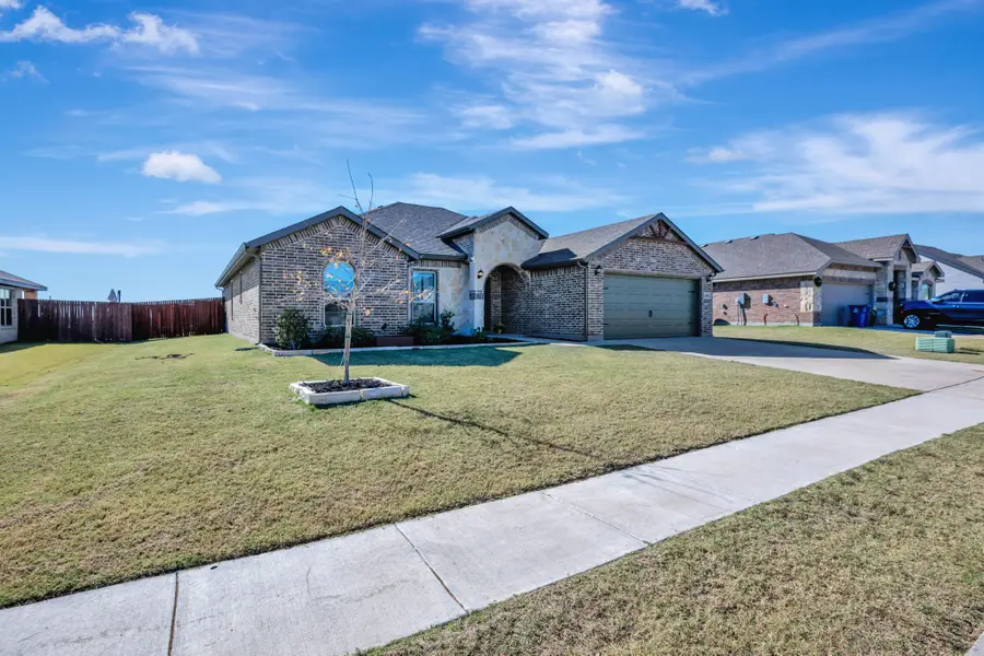 4808 Avion Drive, Sanger, TX 76266 - Image #3