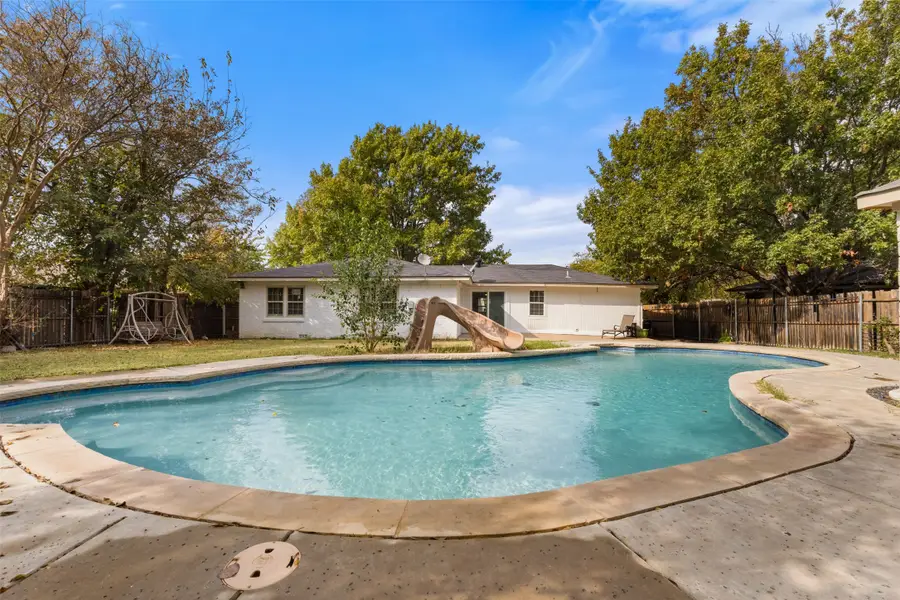 4809 Waldron Avenue, Fort Worth, TX 76133 - Image #3