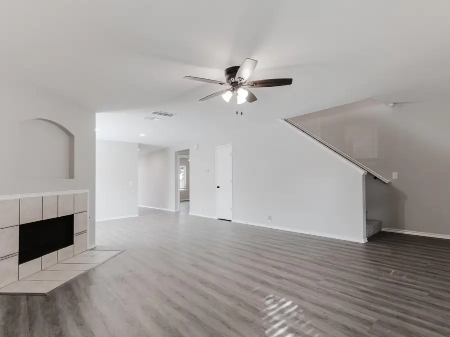 2904 Post Oak Drive, Seagoville, TX 75159 - Image #2