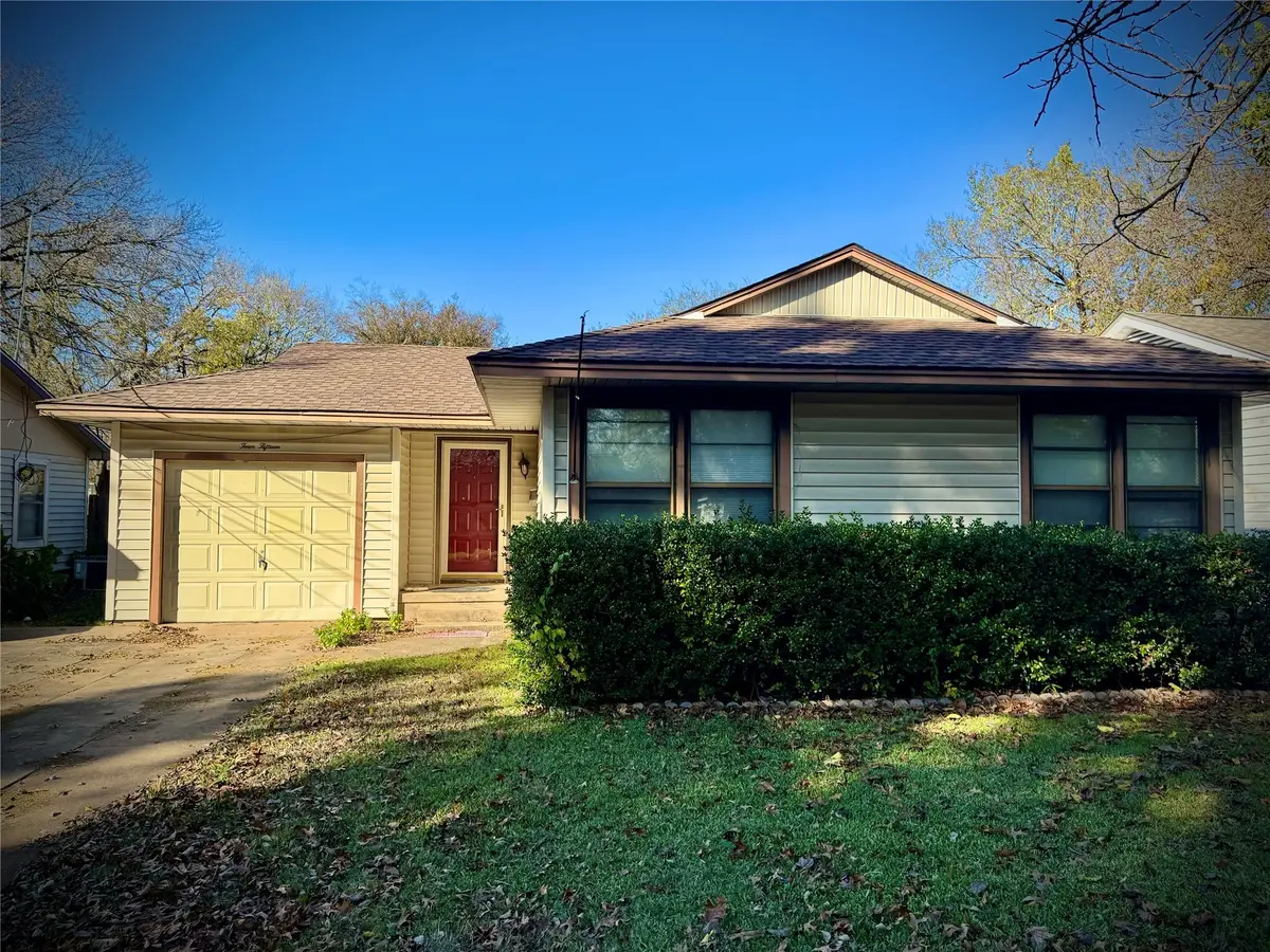 415 W Taylor Street, Sherman, TX 75092 - Image #1