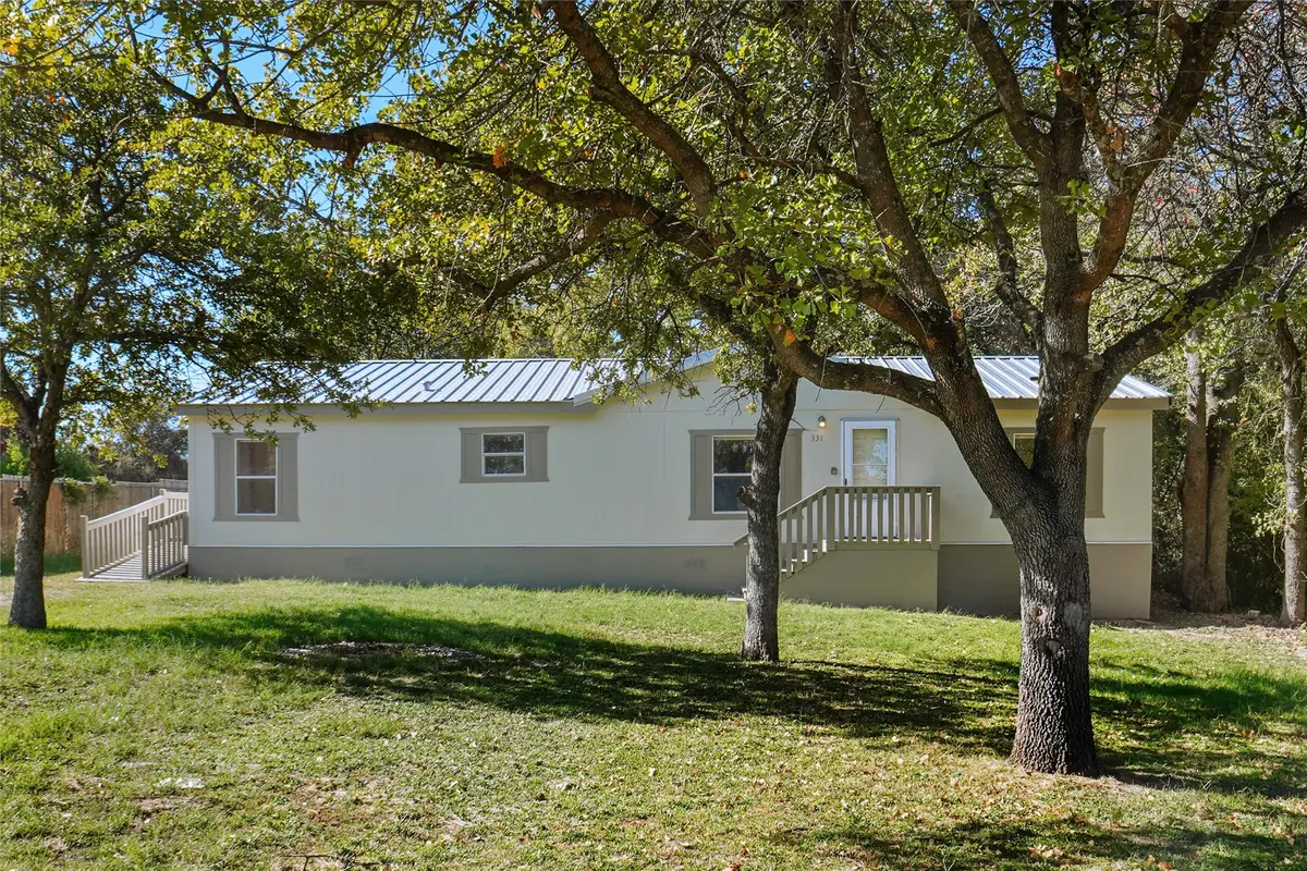 331 Prairie Lane, Azle, TX 76020 - Image #1