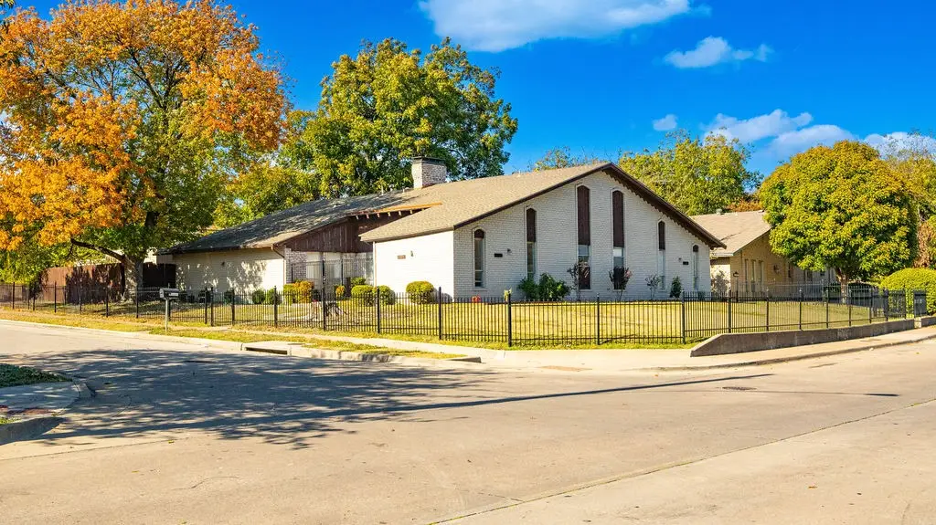 13351 Kit Lane, Dallas, TX 75240 - Image #1