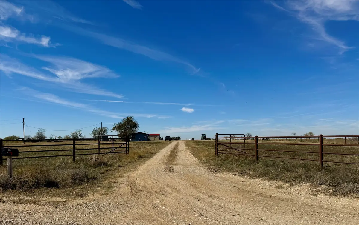 386 County Road 604, Hamilton, TX 76531 - Image #1
