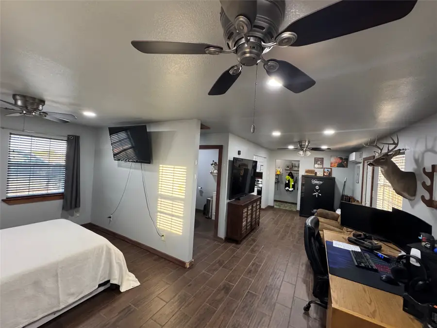 386 County Road 604, Hamilton, TX 76531 - Image #3