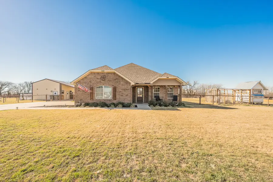109 Pedernales Court, New Fairview, TX 76078 - Image #3
