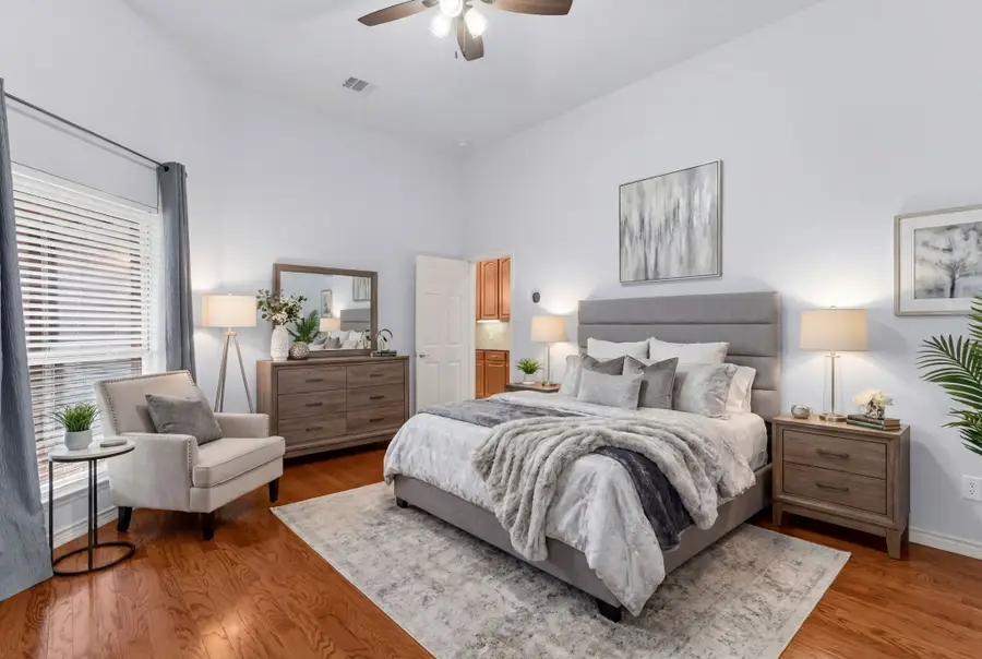 9458 Park Garden Drive, Frisco, TX 75035 - Image #3