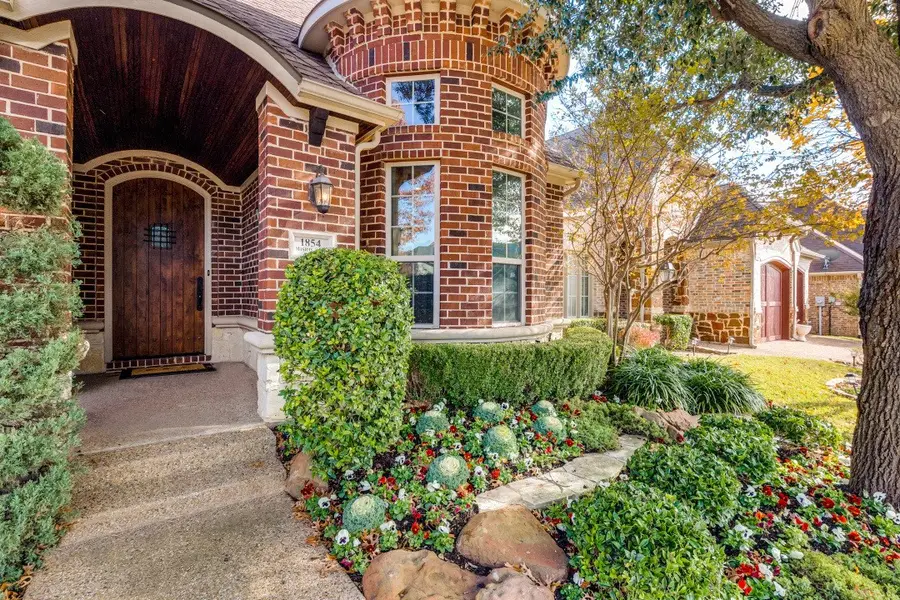 1854 Masters Drive, Desoto, TX 75115 - Image #3