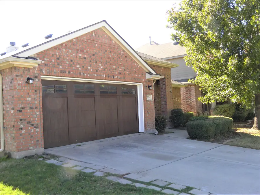 1704 Flamingo Drive, Little Elm, TX 75068 - Image #2