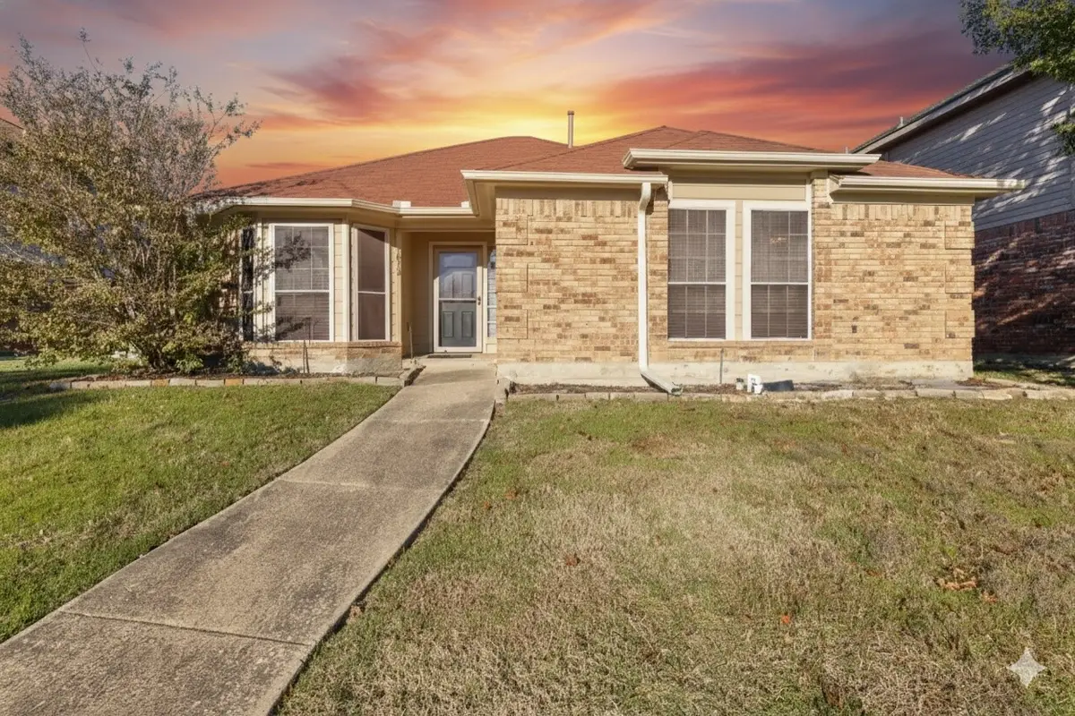 1813 Frosted Hill Drive, Carrollton, TX 75010 - Image #1