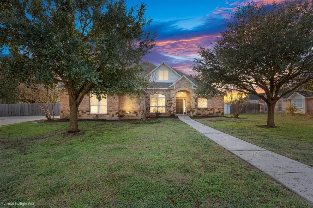 900 Queen Elizabeth Drive, Waco, TX 76657 - Image #1