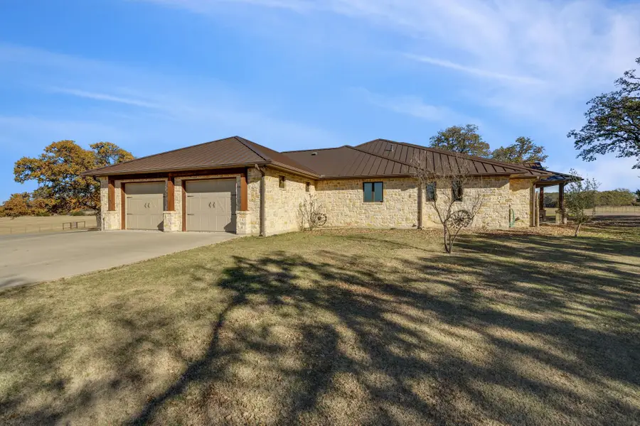 16146 Fm 372, Valley View, TX 76272 - Image #2