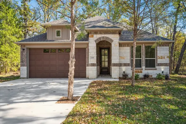 208 Driftwood Drive, Trinidad, TX 75163