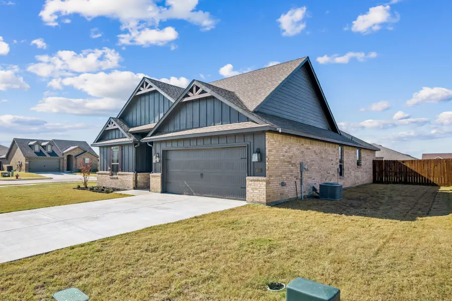 4200 Kristoff Lane, Sanger, TX 76266 - Image #2