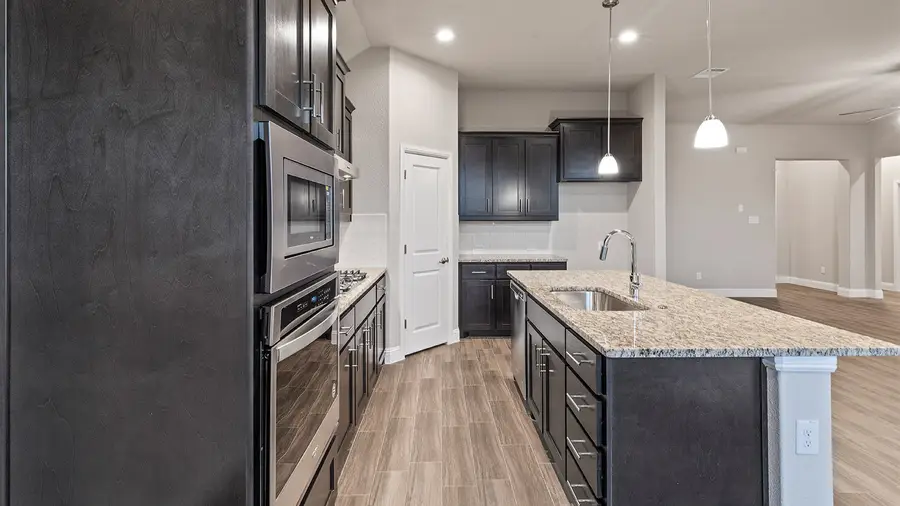 10384 Sarasota Street, Arlington, TX 76065 - Image #3