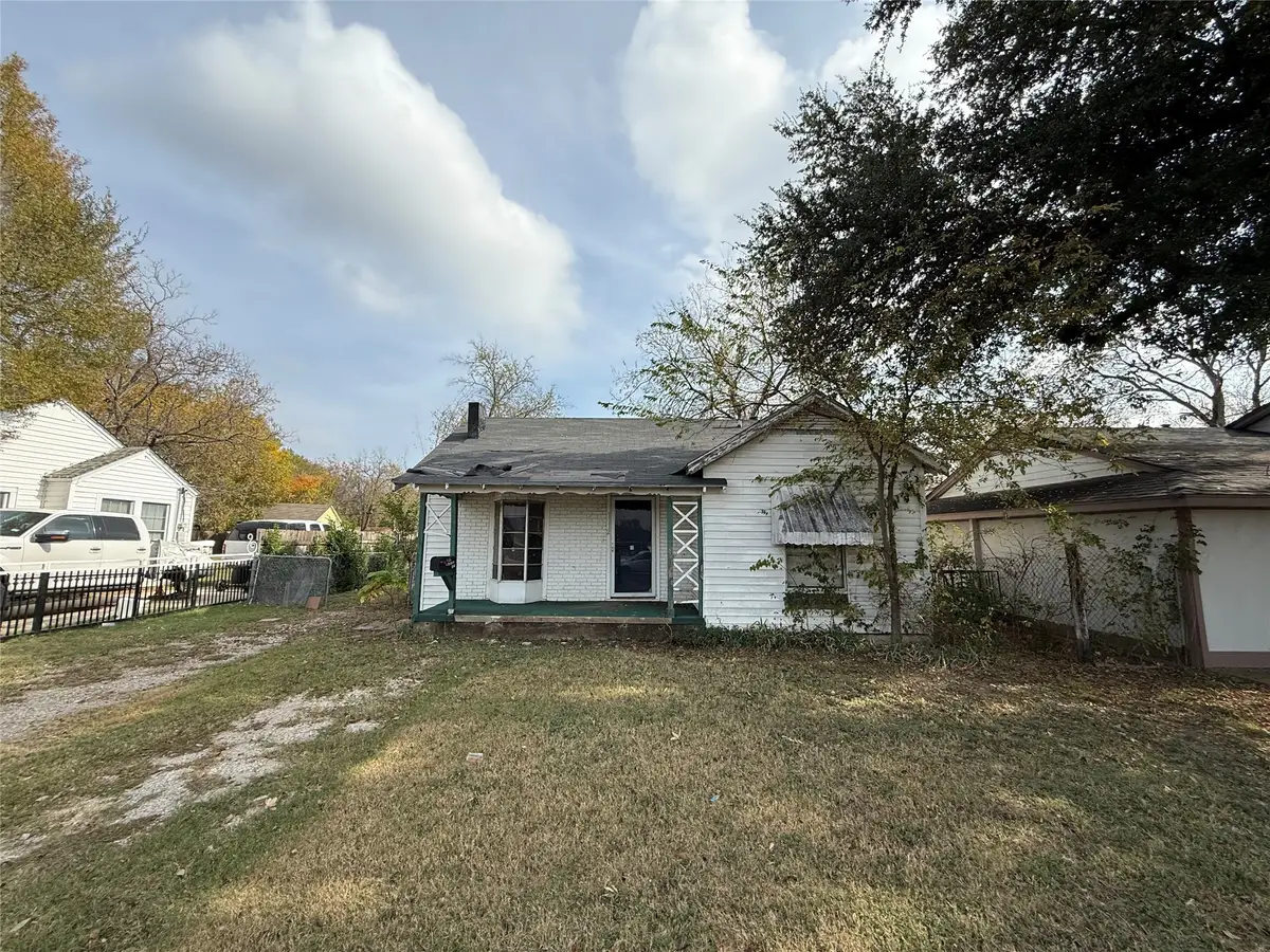 1112 Coston Drive, Dallas, TX 75217 - Image #1