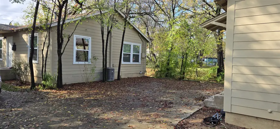 229 W Sycamore Street, Denton, TX 76201 - Image #3