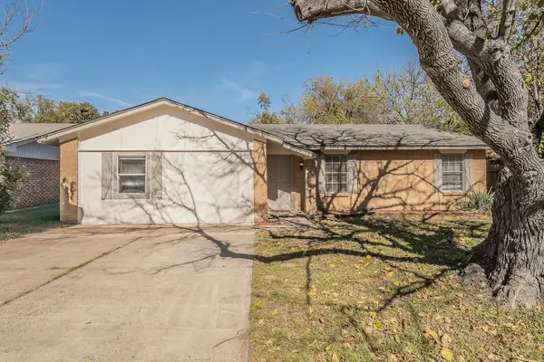 3029 Montclair Place, Denton, TX 76209